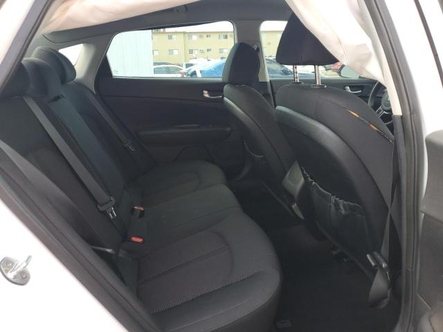 Photo 10 from auction – 2016 KIA OPTIMA LX with VIN 5XXGT4L37GG042709