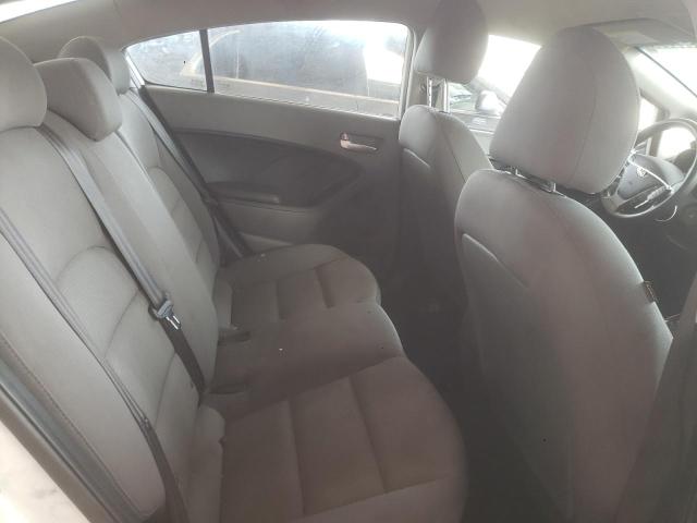 Photo 10 from auction – 2017 KIA FORTE LX with VIN 3KPFK4A75HE059832