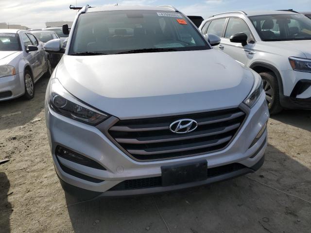 Photo 5 from auction – 2016 HYUNDAI TUCSON LIM with VIN KM8J33A29GU139927