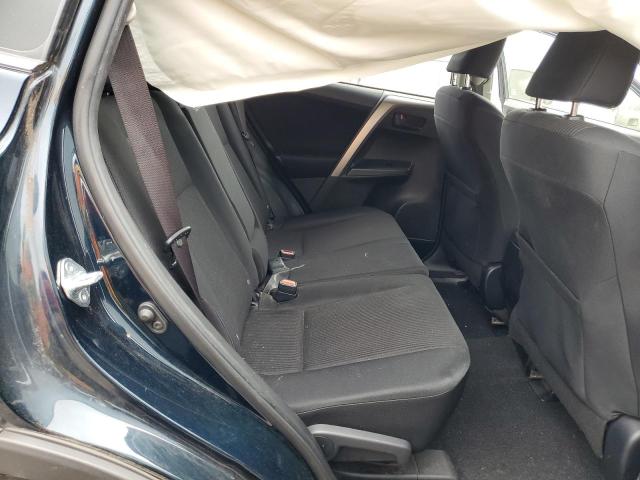 Photo 10 from auction – 2018 TOYOTA RAV4 LE with VIN JTMBFREV4JJ731865