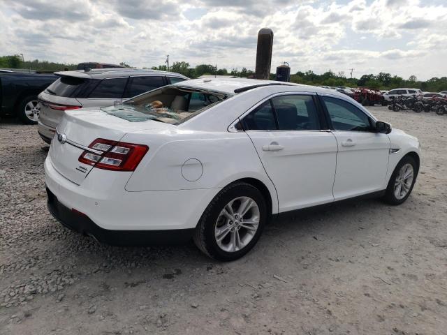 Photo 3 from auction – 2018 FORD TAURUS SEL with VIN 1FAHP2E8XJG104275
