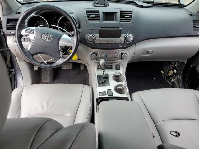 Photo 8 from auction – 2012 TOYOTA HIGHLANDER with VIN 5TDBK3EH0CS101317