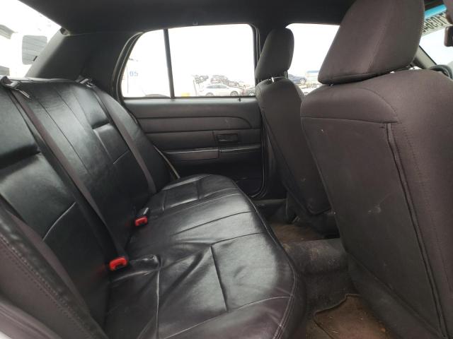 Photo 10 from auction – 2009 FORD CROWN VICT with VIN 2FAHP71V49X141398