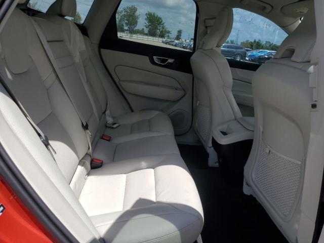 Photo 11 from auction – 2020 VOLVO XC60 T5 MO with VIN YV4102DK5L1516068