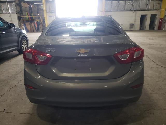 Photo 6 from auction – 2017 CHEVROLET CRUZE LT with VIN 1G1BE5SMXH7130516
