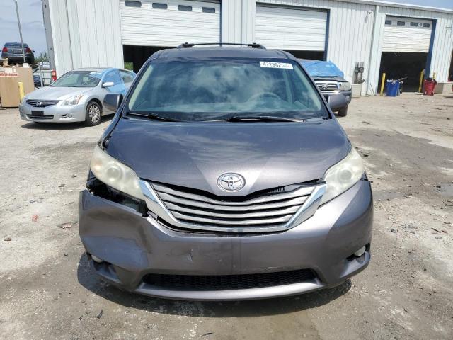 Photo 5 from auction – 2011 TOYOTA SIENNA XLE with VIN 5TDYK3DC5BS158899