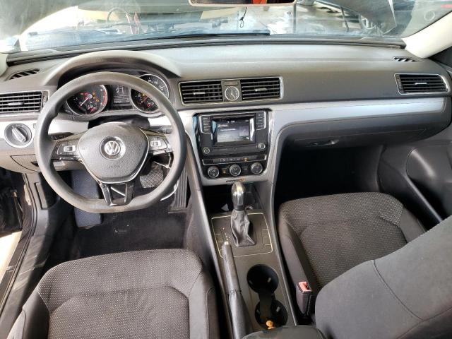 Photo 8 from auction – 2017 VOLKSWAGEN PASSAT S with VIN 1VWAT7A38HC011929
