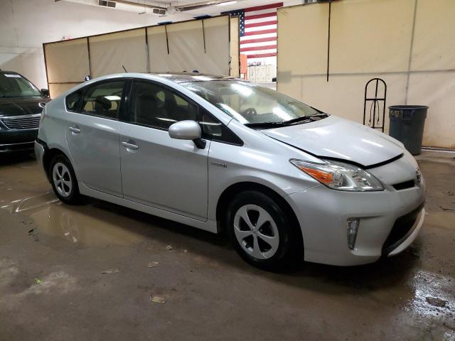 Photo 4 from auction – 2013 TOYOTA PRIUS with VIN JTDKN3DU7D5693828