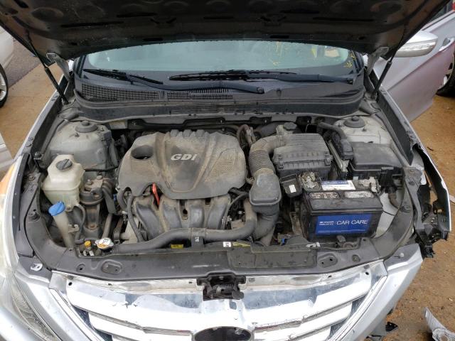 Photo 11 from auction – 2012 HYUNDAI SONATA SE with VIN 5NPEC4AC9CH368729