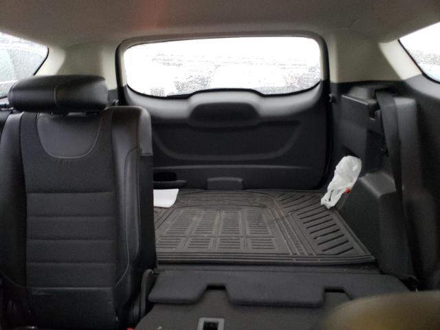 Photo 10 from auction – 2016 FORD ESCAPE SE with VIN 1FMCU0GX8GUB46357
