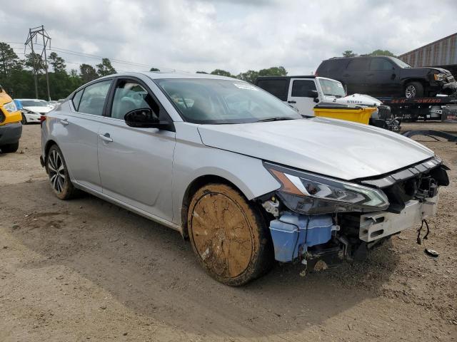Photo 4 from auction – 2019 NISSAN ALTIMA SR with VIN 1N4BL4CV1KN316551