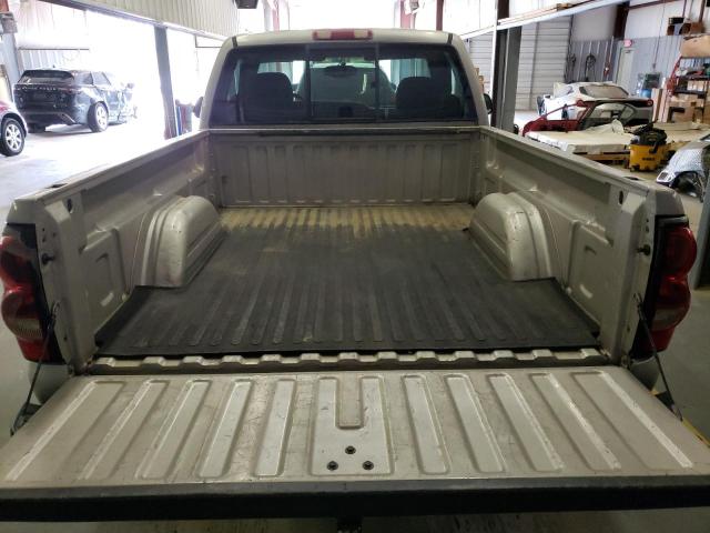Photo 10 from auction – 2005 CHEVROLET SILVERADO with VIN 1GCEC14VX5Z335164