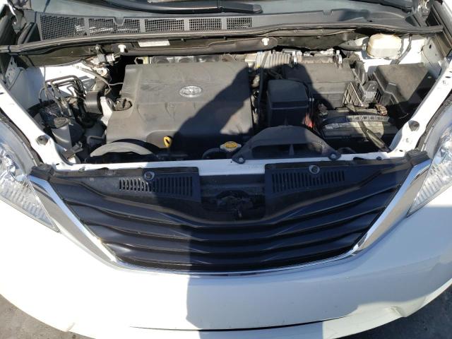 Photo 12 from auction – 2014 TOYOTA SIENNA LE with VIN 5TDKK3DC2ES469541