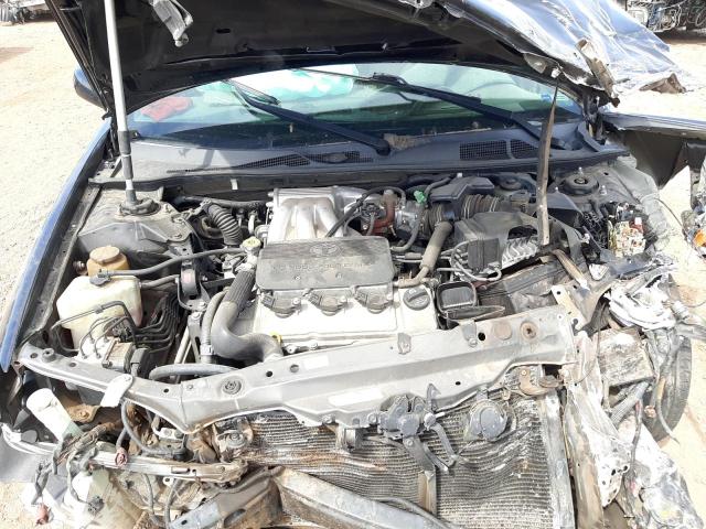 Photo 11 from auction – 2002 TOYOTA CAMRY LE with VIN 4T1BF32KX2U032145