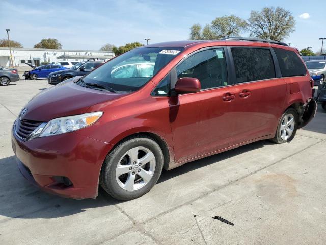 Photo 1 from auction – 2015 TOYOTA SIENNA LE with VIN 5TDKK3DC3FS628990