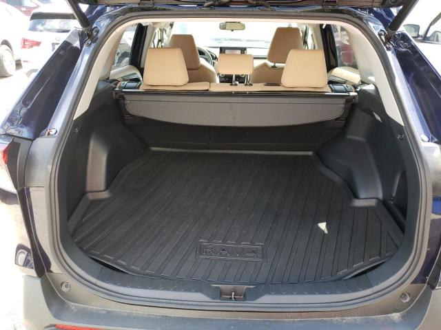 Photo 6 from auction – 2019 TOYOTA RAV4 XLE with VIN JTMW1RFV5KD037815