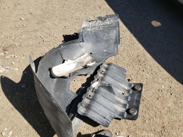 Photo 12 from auction – 2005 CHEVROLET SILVERADO with VIN 1GCEK19B05Z277874