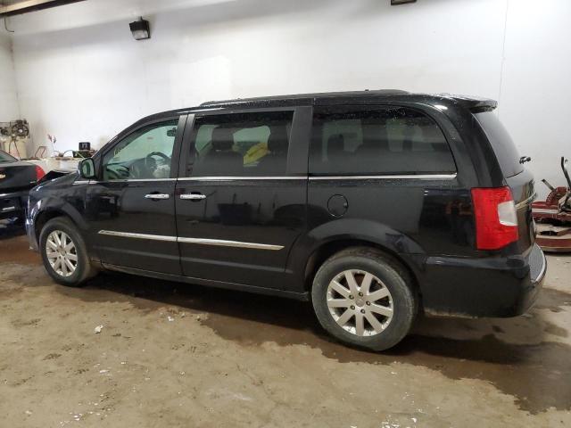 Photo 2 from auction – 2015 CHRYSLER TOWN & COU with VIN 2C4RC1BG8FR596892