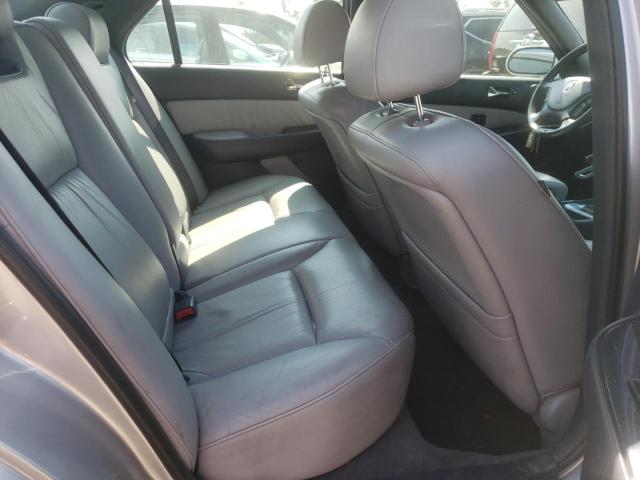 Photo 10 from auction – 2004 ACURA 3.5RL with VIN JH4KA96644C004934
