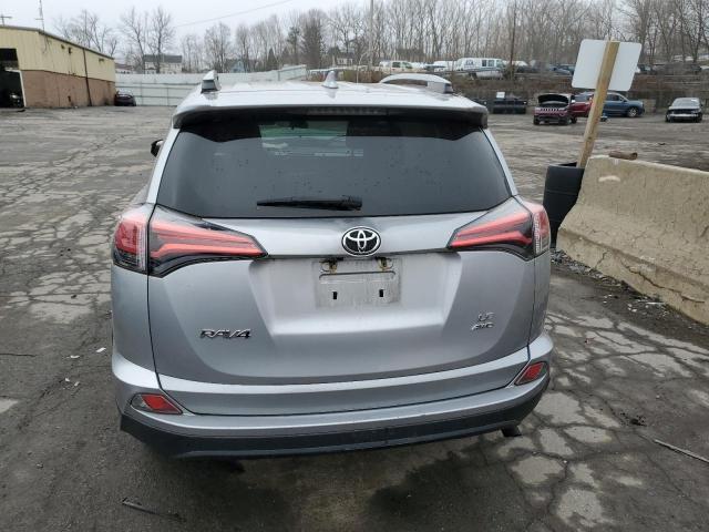 Photo 6 from auction – 2017 TOYOTA RAV4 LE with VIN 2T3BFREV3HW543446