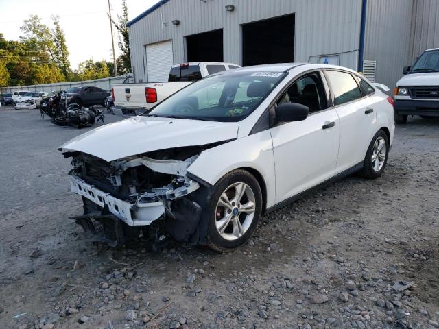 FORD FOCUS S 2015 with VIN 1FADP3E26FL339433 - Photo from auction