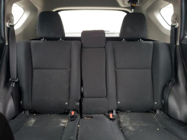 Photo 10 from auction – 2018 TOYOTA RAV4 LE with VIN 2T3BFREV0JW739429