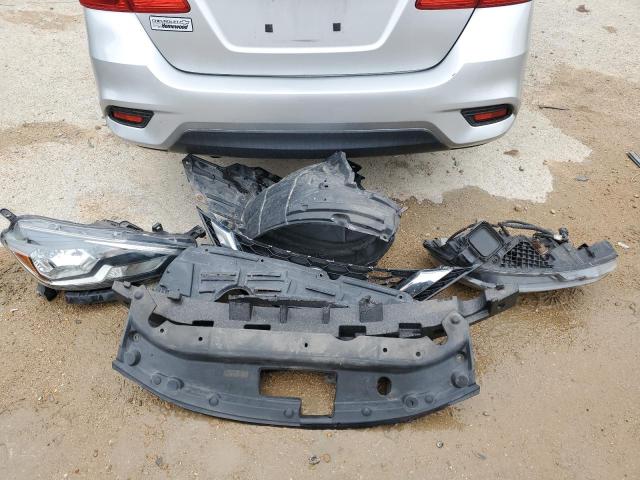 Photo 12 from auction – 2016 NISSAN SENTRA S with VIN 3N1AB7AP7GY315142