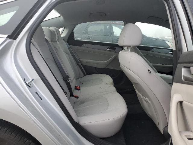 Photo 10 from auction – 2019 HYUNDAI SONATA LIM with VIN 5NPE34AF6KH801982