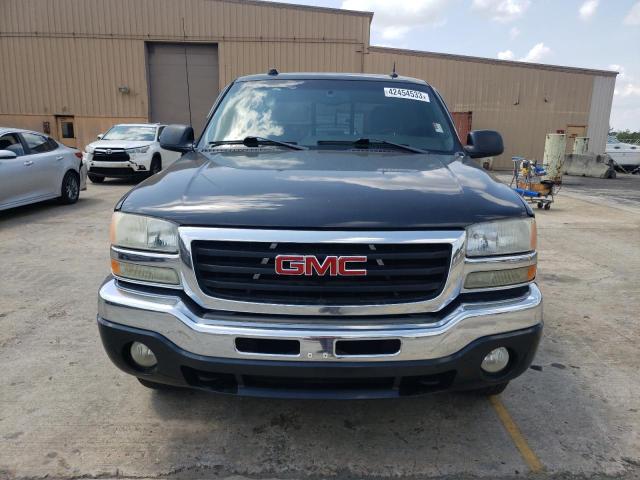 Photo 5 from auction – 2005 GMC NEW SIERRA with VIN 2GTEK13T751289871