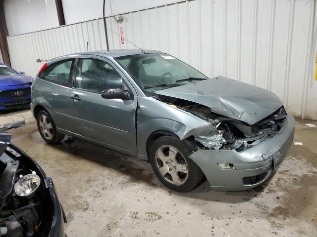 Photo 4 from auction – 2005 FORD FOCUS ZX3 with VIN 3FAFP31N35R148304