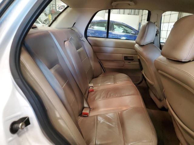 Photo 10 from auction – 2004 FORD CROWN VICT with VIN 2FAFP74W04X182244