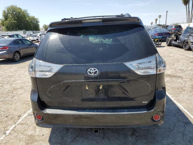 Photo 6 from auction – 2017 TOYOTA SIENNA SE with VIN 5TDXZ3DC8HS778663