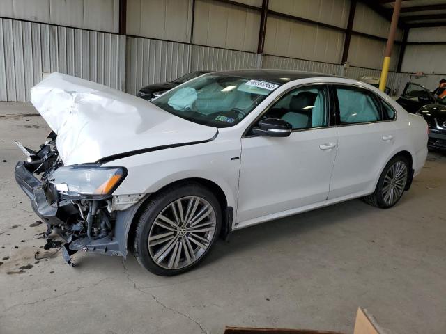 VOLKSWAGEN PASSAT SE 2015 with VIN 1VWBT7A32FC030798 - Photo from auction