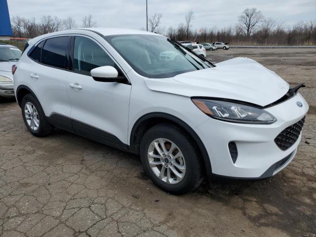 Photo 4 from auction – 2021 FORD ESCAPE SE with VIN 1FMCU9G66MUA49682