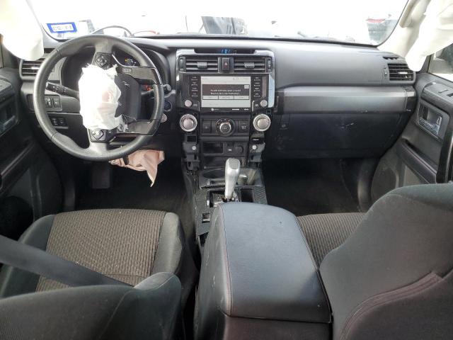 Photo 8 from auction – 2022 TOYOTA 4RUNNER SR with VIN JTEPU5JR2N5992869