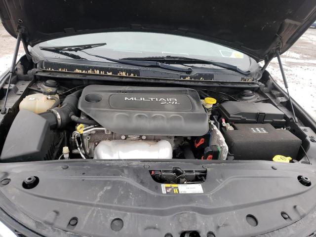 Photo 11 from auction – 2015 CHRYSLER 200 with VIN 1C3CCCCB2FN562579
