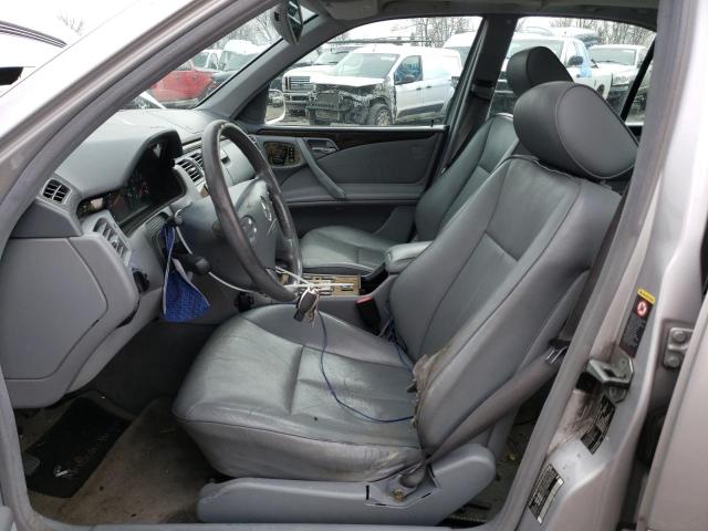 Photo 7 from auction – 2002 MERCEDES-BENZ E 320 with VIN WDBJF65J32B467989