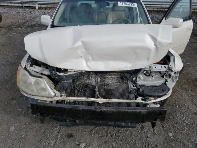 Photo 11 from auction – 2000 TOYOTA AVALON XL with VIN 4T1BF28B6YU093874