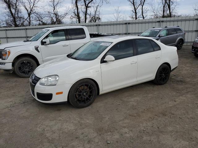 VOLKSWAGEN JETTA WOLF 2010 with VIN 3VWRJ7AJ7AM144497 - Photo from auction