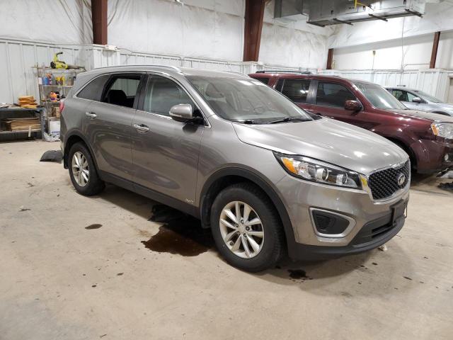 Photo 4 from auction – 2016 KIA SORENTO LX with VIN 5XYPGDA33GG011735