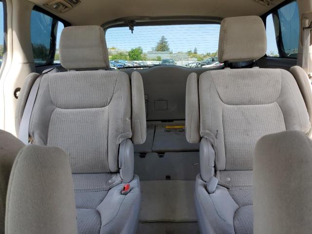 Photo 10 from auction – 2010 TOYOTA SIENNA with VIN 5TDJK4CC2AS032751