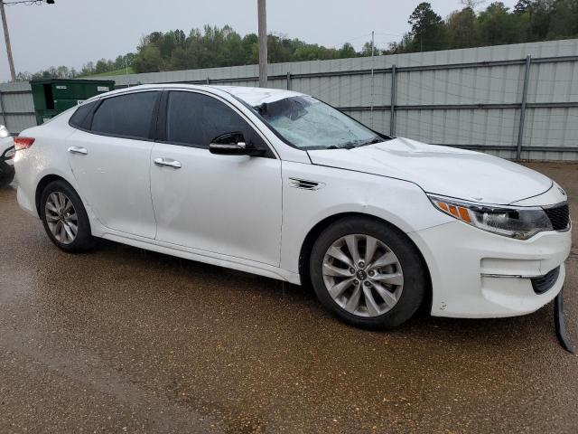 Photo 4 from auction – 2016 KIA OPTIMA LX with VIN 5XXGT4L37GG001559