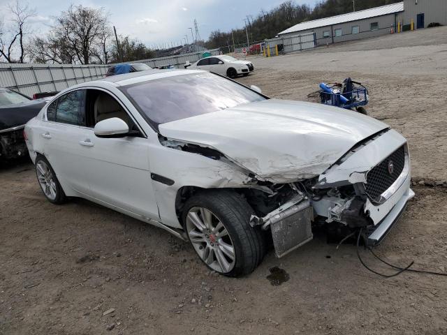 Photo 4 from auction – 2019 JAGUAR XE PREMIUM with VIN SAJAJ4FX3KCP50587