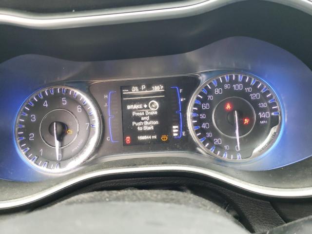 Photo 9 from auction – 2016 CHRYSLER 200 LIMITE with VIN 1C3CCCAB5GN153352