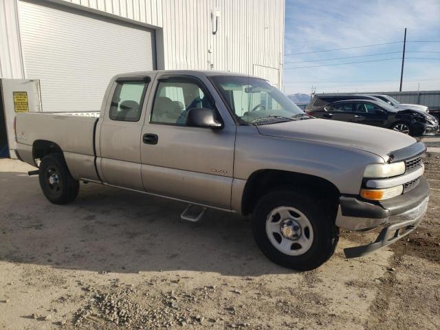 Photo 4 from auction – 2002 CHEVROLET SILVERADO with VIN 2GCEK19V921306898