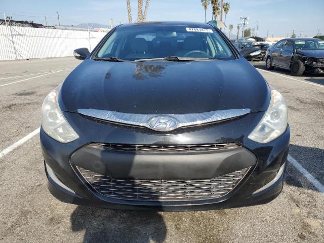 Photo 5 from auction – 2013 HYUNDAI SONATA HYB with VIN KMHEC4A48DA074882