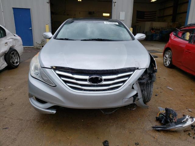 Photo 5 from auction – 2012 HYUNDAI SONATA SE with VIN 5NPEC4AC9CH368729