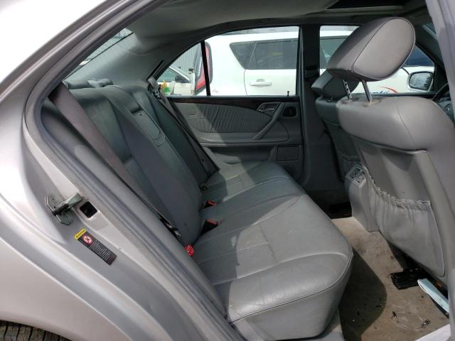 Photo 10 from auction – 2002 MERCEDES-BENZ E 320 with VIN WDBJF65J32B467989