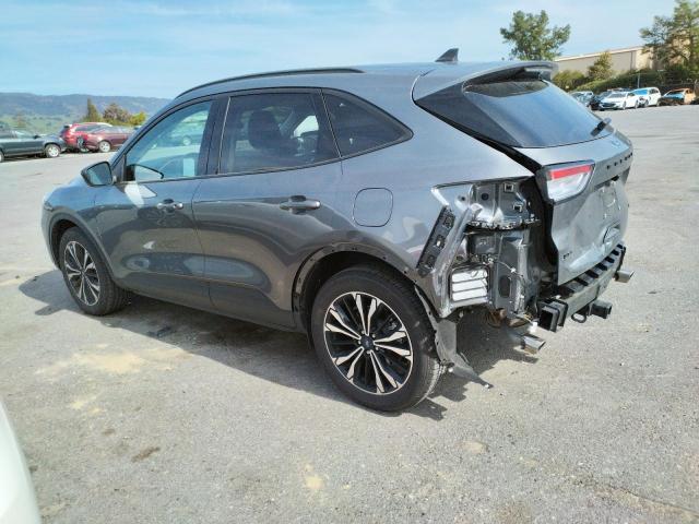 Photo 2 from auction – 2022 FORD ESCAPE SEL with VIN 1FMCU9H96NUB03220