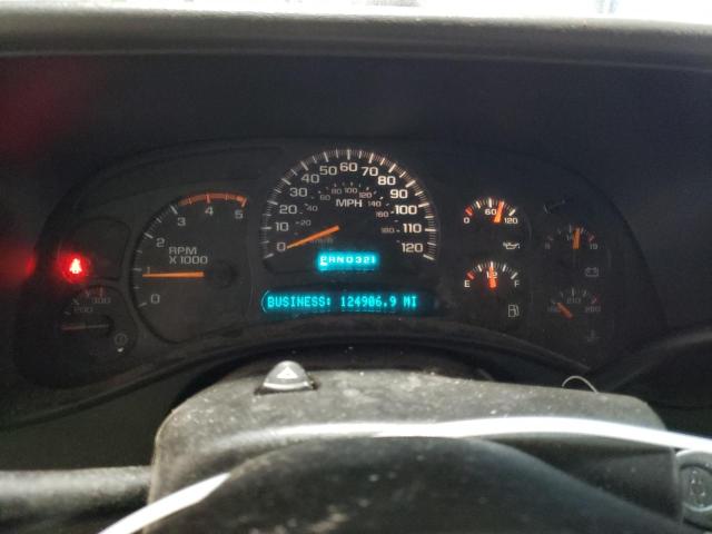 Photo 9 from auction – 2004 CHEVROLET SILVERADO with VIN 1GCHK232X4F263993